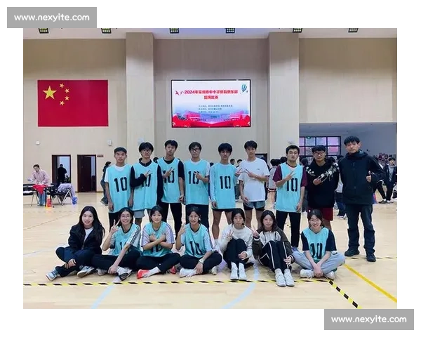 一次难忘的大绳比赛展现团结拼搏与成长的校园瞬间精神风貌与青春记忆