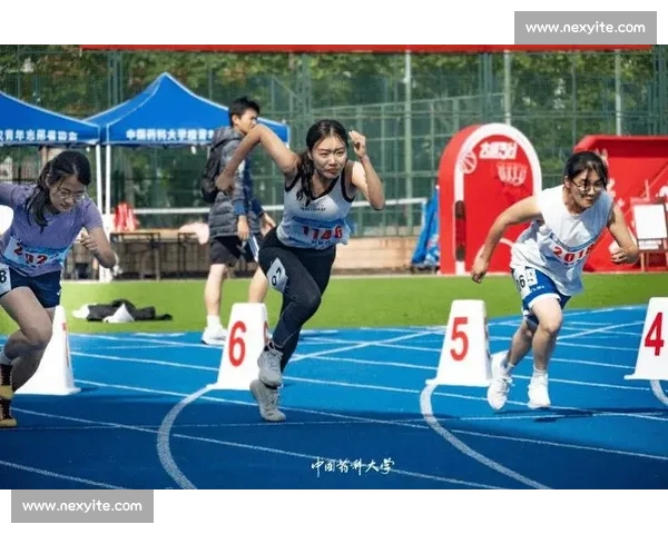 在拼搏与汗水中书写青春记一次难忘的赛场激烈较量与成长瞬间回忆