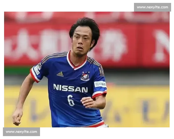 巴塞罗那凭关键进球拿下比赛延续连胜势头稳居榜首展现强队底蕴