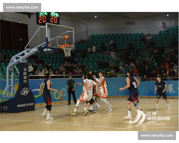 梦中篮球赛场争锋激烈预示生活中的挑战与自我突破